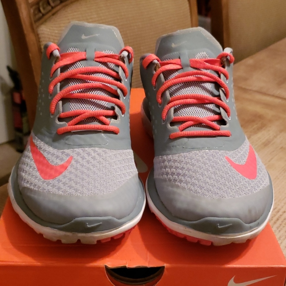 Womens Nike FS Lite Run 2